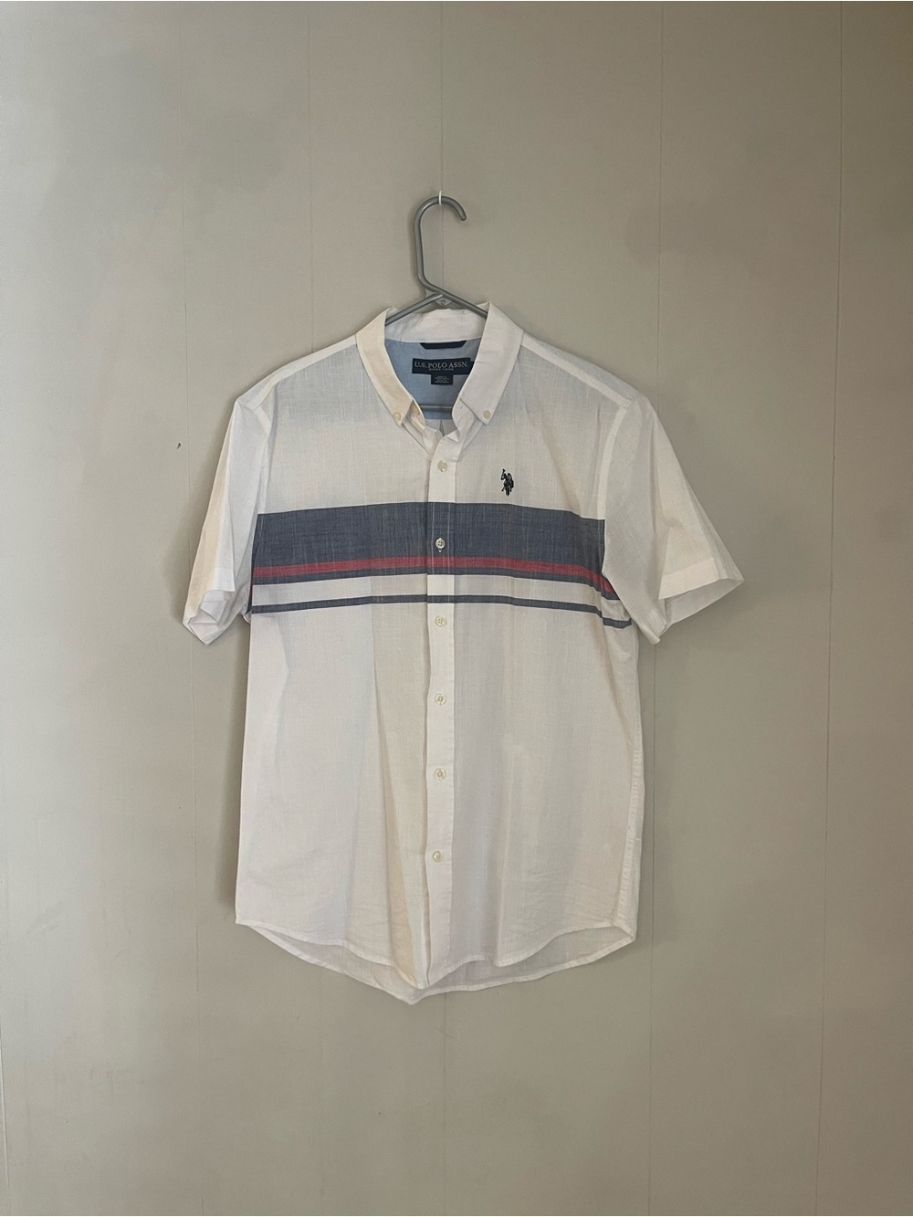 U.S. Polo Assn. White Short-Sleeve Button-Down Shirt with Navy & Red Stripes